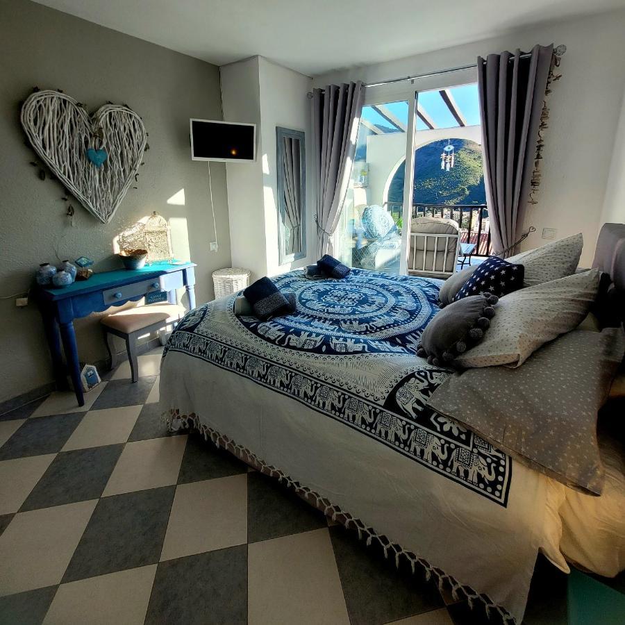 Benahavis Village Penthouse Apartment, 2 Bedrooms, Stunning Views, Swimming Pool !! Exteriér fotografie
